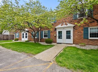 707 Garland Cir APT A, Kalamazoo, MI 49008