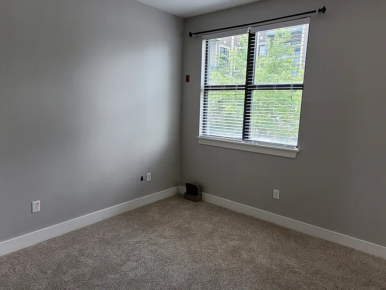650 S Mill St #118 — Photo 8