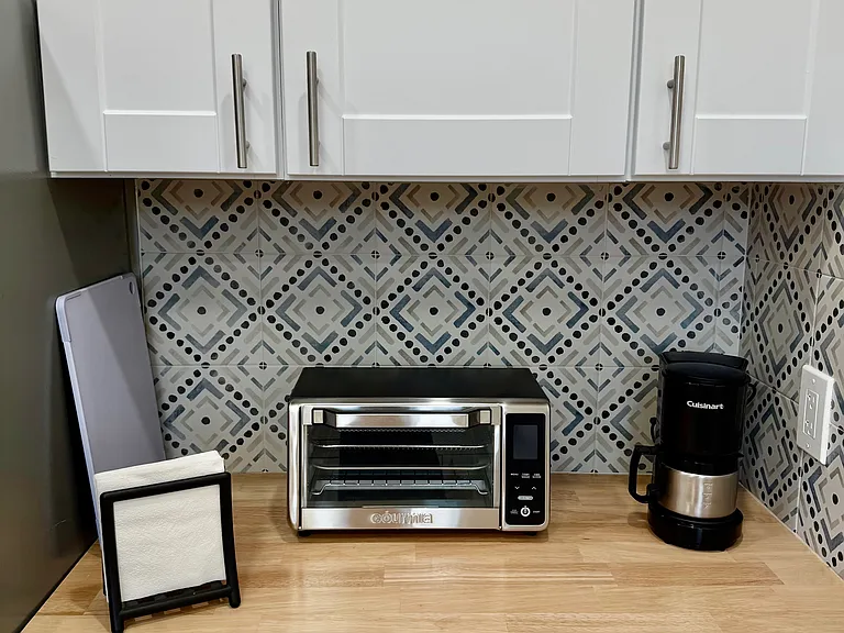 Coffee machine and 3-in-1 air fryer, toaster, convection oven