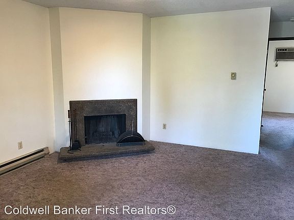2nd image of 17 S Roosevelt St APT G
