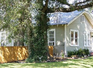 507 E Morris St, Madisonville, TX 77864