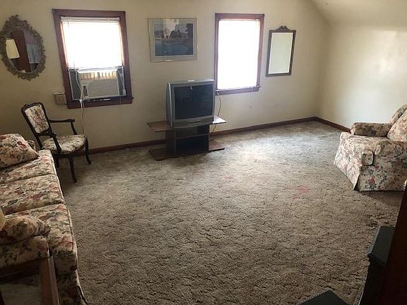 Living Room (1)