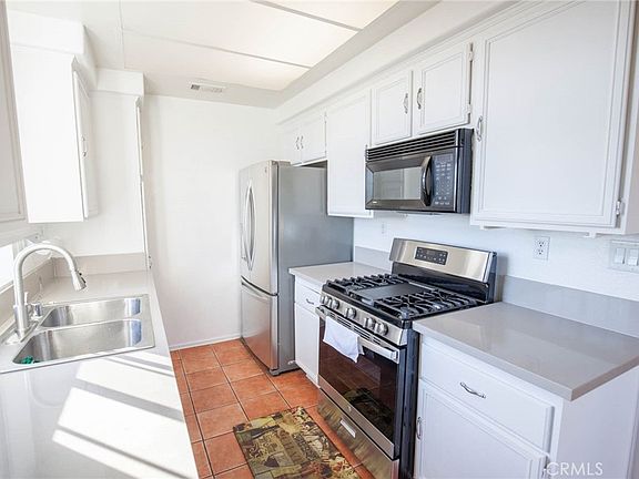 4th image of 21852 S Vermont Ave Unit 8