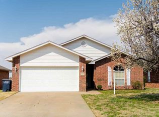 4810 Manchester Dr, Enid, OK 73703