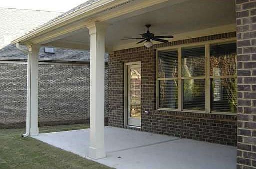 5th image of 210 Freelon Ln