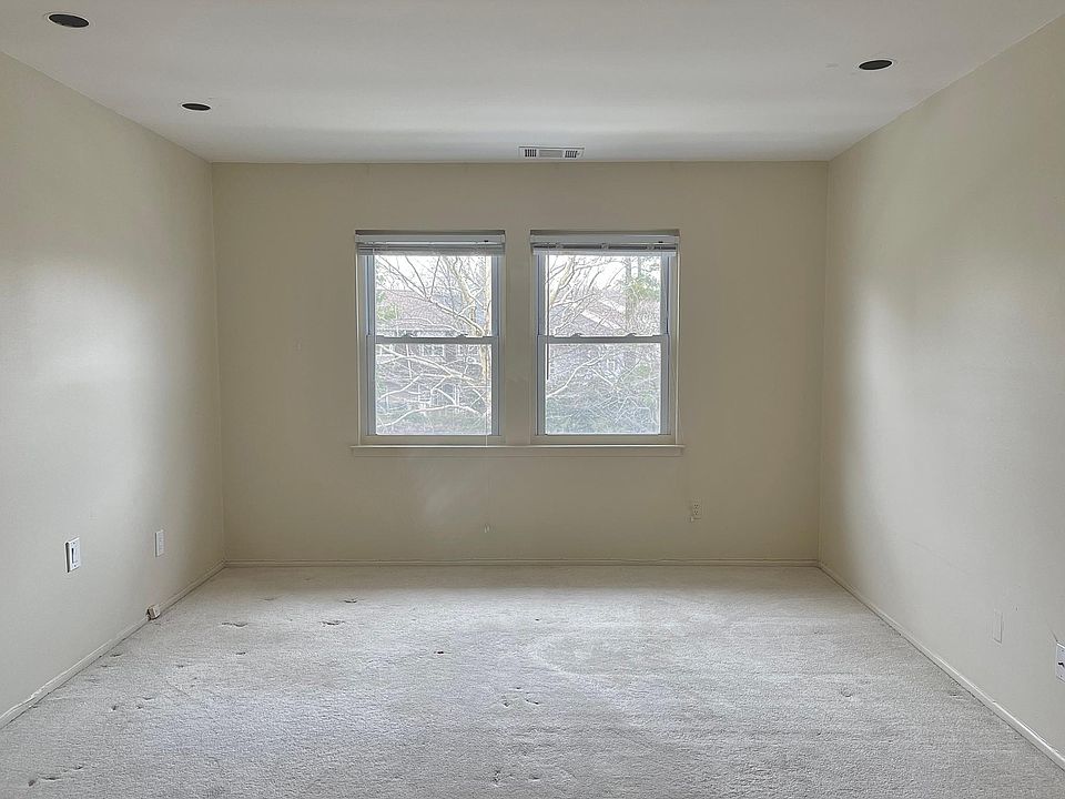 32 Manors Dr 32, Jericho, NY 11753 Zillow