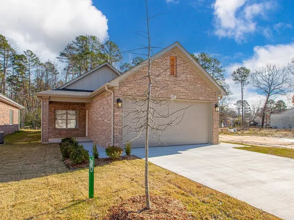 13416 Teton Dr, Little Rock, AR 72201