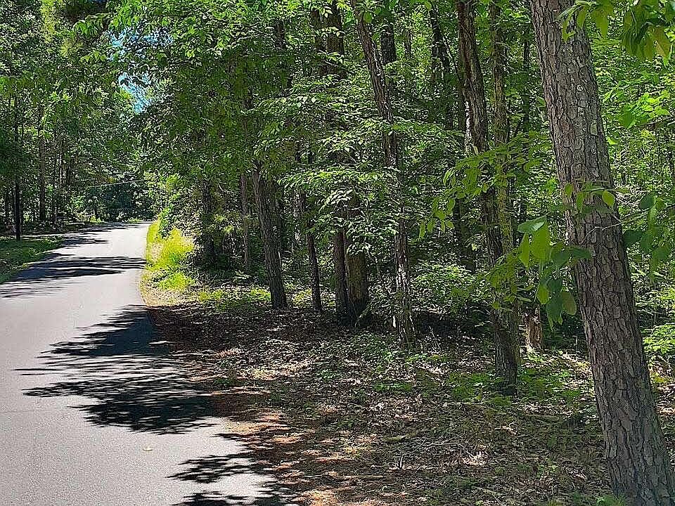 1st image of 501 Harvey Fields Dr