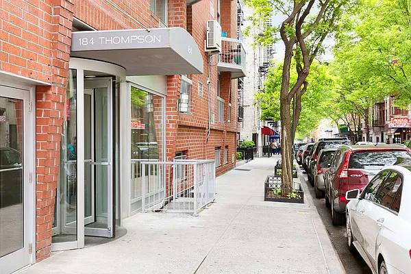 Rented by Compass | media 10