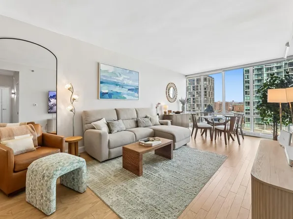 20 Newport Parkway image 1 of 31