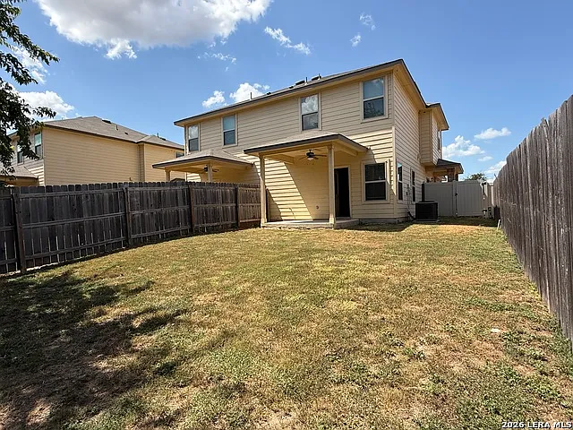 1139 Renee Way — Photo 18