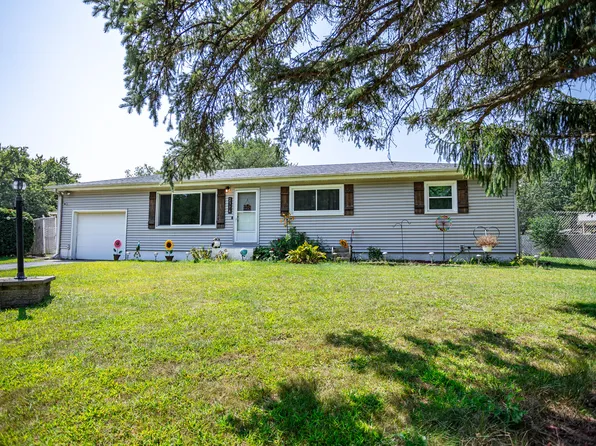 2374 Jacqueline St, Portage, IN 46368