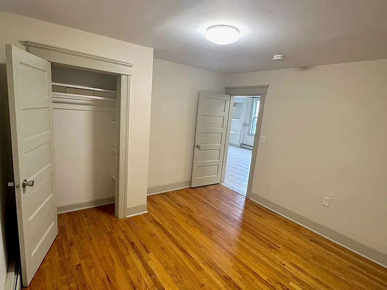 584 W Boylston St #2L — Photo 15