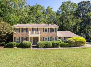 1672 Damon Ct, Dunwoody, GA 30338