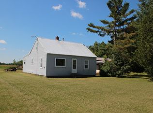 2536 E Gogomain Rd, Pickford, MI 49774