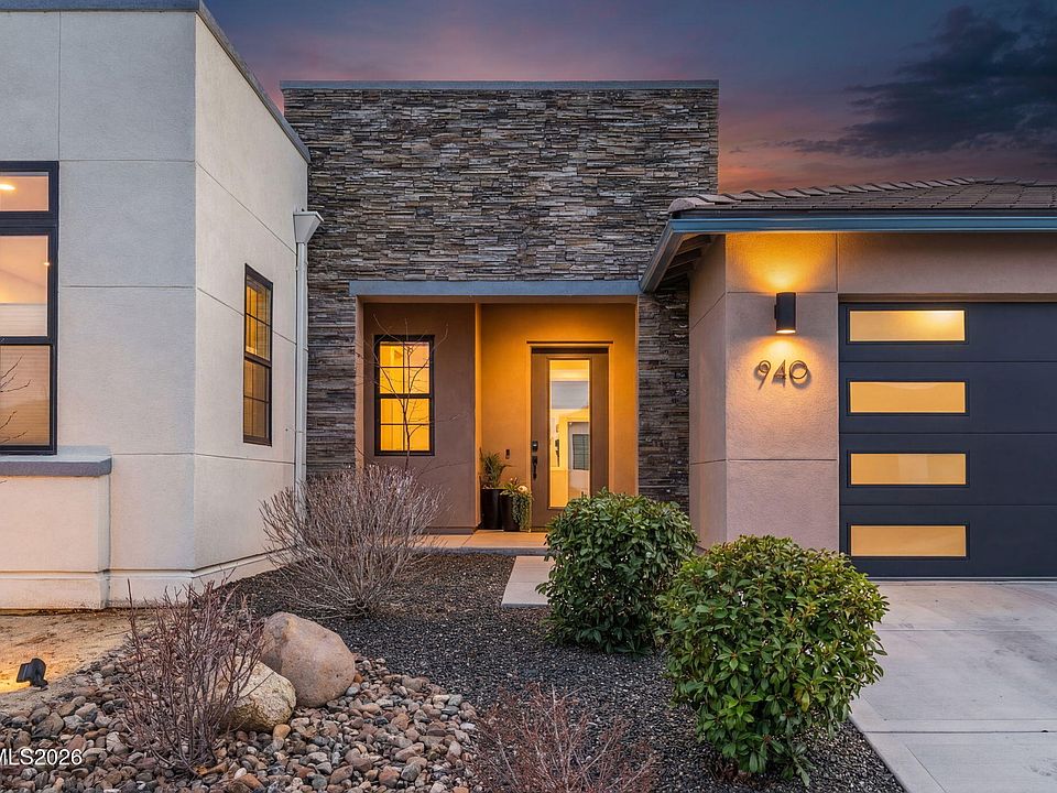 1st image of 940 Little Star Dr