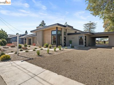 1040 Bella Dr, Napa, CA, 94558