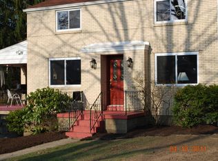 134 McCoy Rd, Mc Kees Rocks, PA 15136