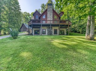 503 Bankers Bnd, Mountain City, TN 37683