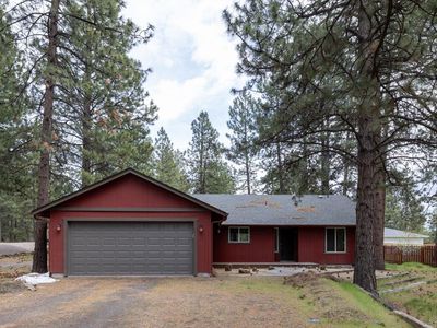 19615 River Woods Cir, Bend, OR, 97702