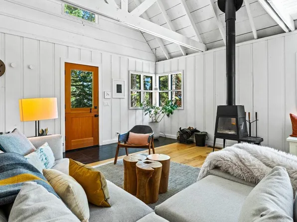 4269 Jeffrey Way, Carnelian Bay, CA 96140