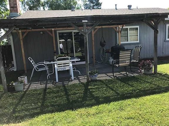 2nd image of 708 Springdale Dr
