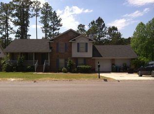 1927 Calista Cir, Fayetteville, NC 28304