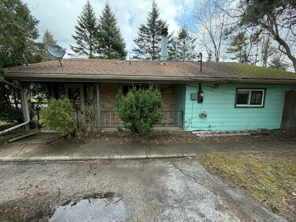 2060 Cass Ave, Bay City, MI 48708