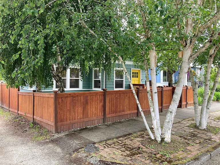 709 N Cedar St — Photo 5