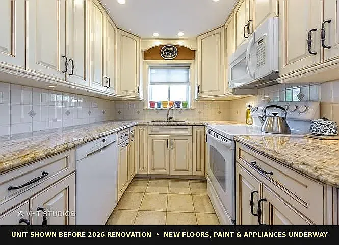 2 bed, 1000 sqft, $2,350 — Photo 3
