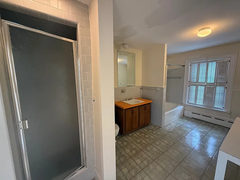 1716 Beacon St #2B — Photo 11