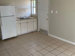 2462 Beacon Pl, Biloxi, MS 39531