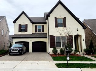 1042 Crisp Springs Dr, Franklin, TN 37064