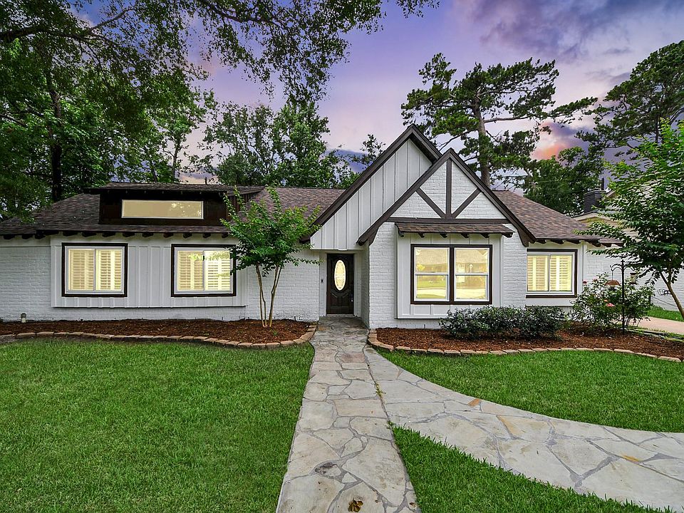 1st image of 25511 Many Oak Dr