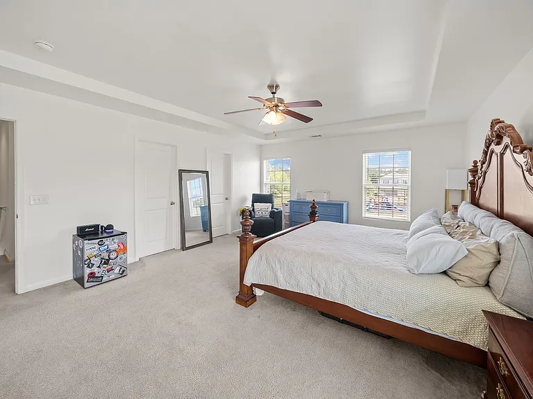 415 Valdez Ct — Photo 30