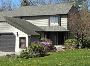 19 Highfield Rd, Charlton, MA 01507