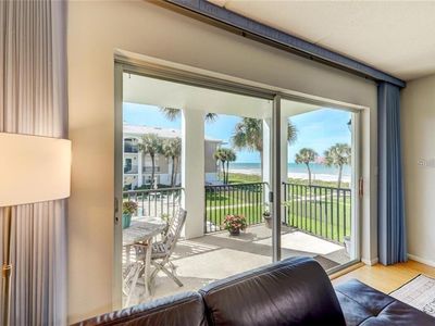 2500 Gulf Blvd APT 202B, Belleair Beach, FL, 33786