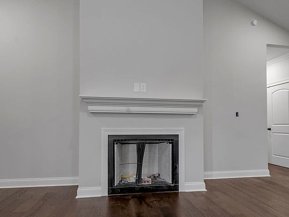 5th image of 109 Linzi Way