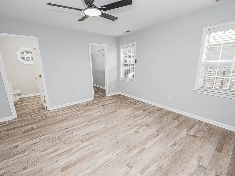 212 Forest Park Dr — Photo 11