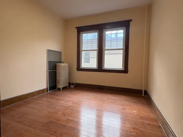 217 Bancroft Ave Floor 1, Staten Island, NY 10306