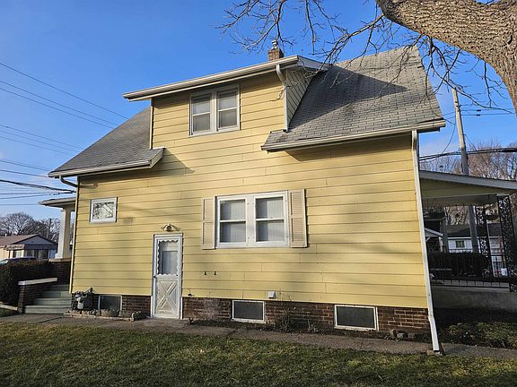3rd image of 2216 11th St