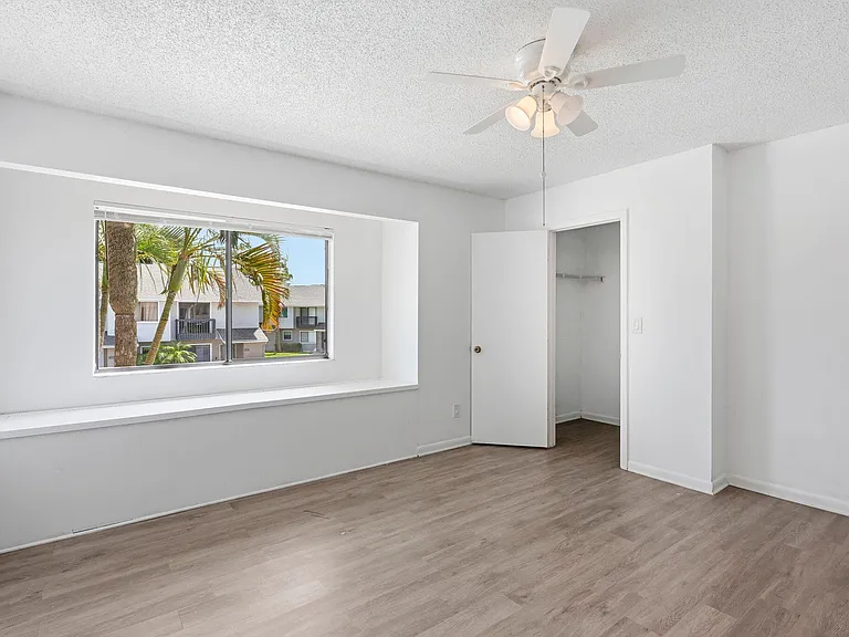 2305 Seaside Dr — Photo 21