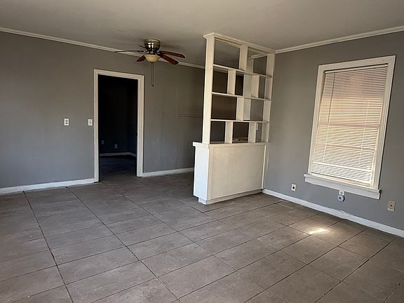 5th image of 2837 Valley Ridge Rd