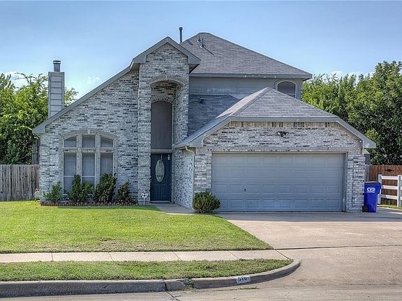 2nd image of 510 Meadow Ln
