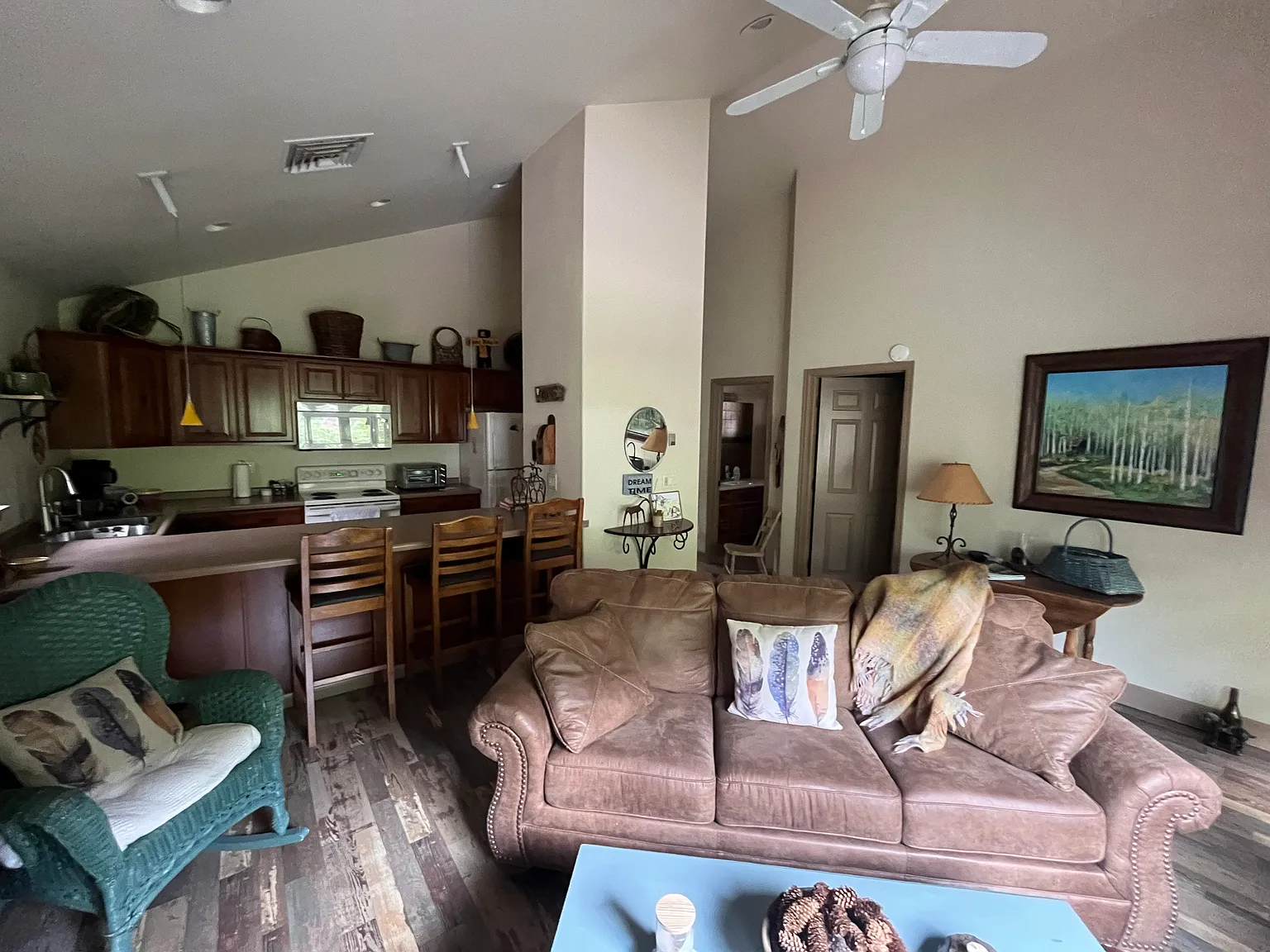 1 bed, 1200 sqft, $2,600 — Photo 4