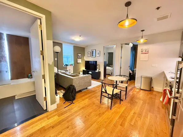 880 Dekalb Avenue image 1 of 16