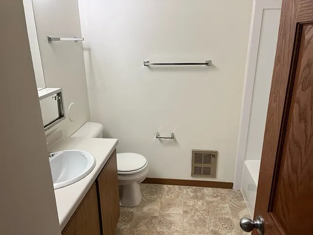 2845 31st St S #6 — Photo 5