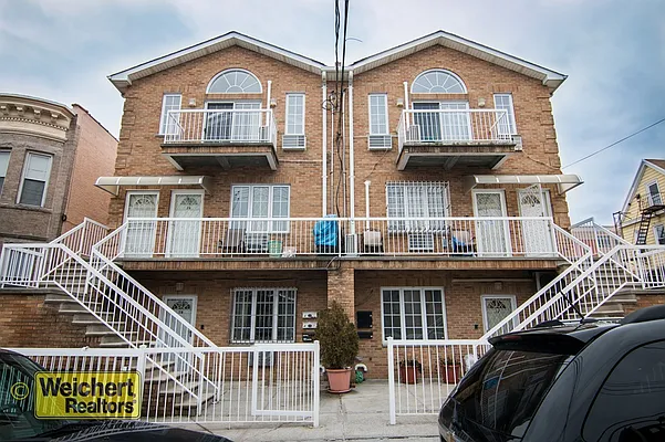 Sold by Weichert Realtors The Franzese Group | media 27