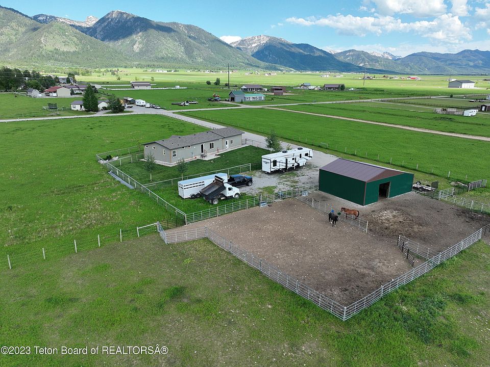50 Bear Creek Estate Dr, Thayne, WY 83127 MLS 23643 Zillow