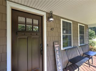 47 Waverly Ter, Shelton, CT 06484